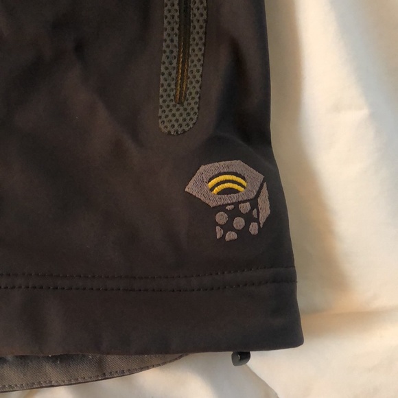 MOUNTAIN HARDWARE soft shell conduit jacket - Picture 3 of 6